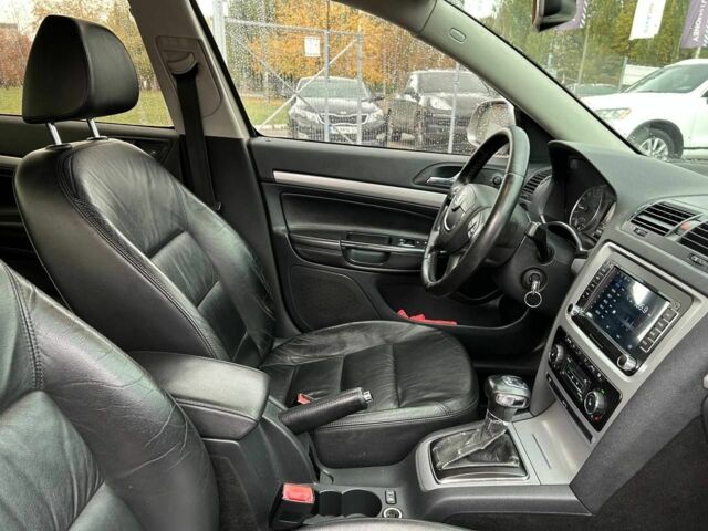 Шкода Октавия 2009 в Кривом Роге на Automoto.ua Серый Шкода Октавия, объемом двигателя 2 л и пробегом 300 тыс. км за 8400 $, фото 15 на Automoto.ua