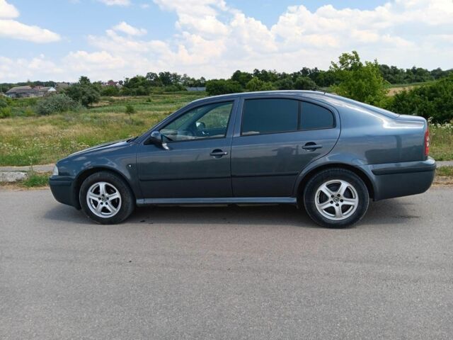 Серый Шкода Октавия, объемом двигателя 1.6 л и пробегом 221 тыс. км за 6400 $, фото 10 на Automoto.ua