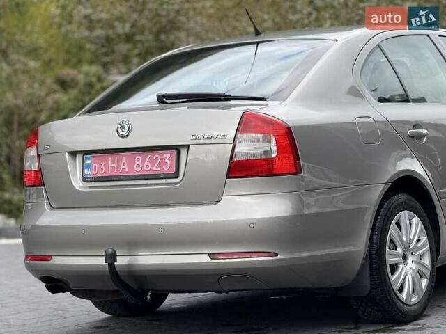 Шкода Октавия 2009 в Хусте на Automoto.ua Серый Шкода Октавия, объемом двигателя 1.4 л и пробегом 200 тыс. км за 6199 $, фото 23 на Automoto.ua