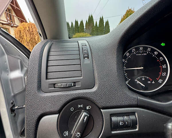 Серый Шкода Октавия, объемом двигателя 1.9 л и пробегом 237 тыс. км за 7499 $, фото 35 на Automoto.ua