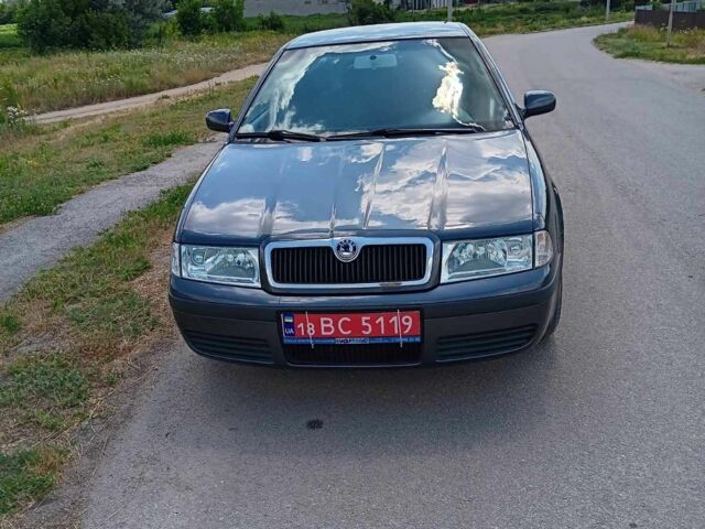 Серый Шкода Октавия, объемом двигателя 1.6 л и пробегом 221 тыс. км за 6400 $, фото 5 на Automoto.ua