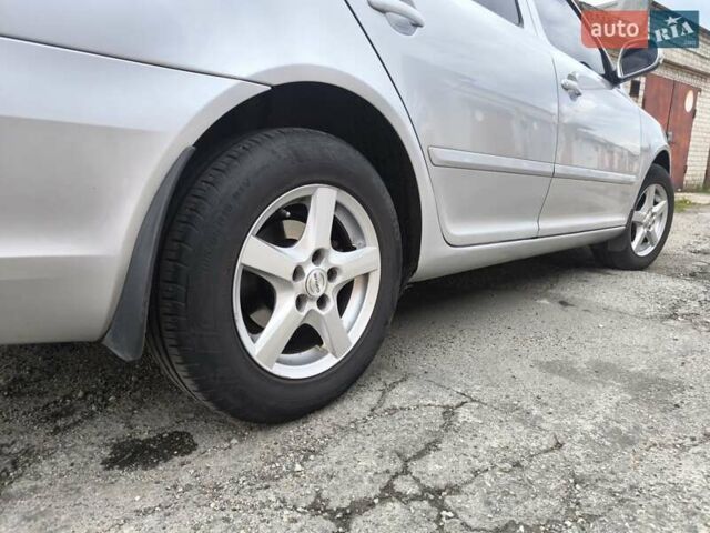 Сірий Шкода Октавія, об'ємом двигуна 1.6 л та пробігом 164 тис. км за 7500 $, фото 21 на Automoto.ua