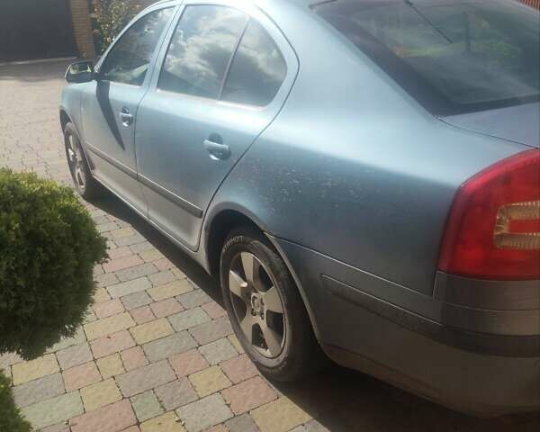 Серый Шкода Октавия, объемом двигателя 1.6 л и пробегом 237 тыс. км за 5500 $, фото 3 на Automoto.ua