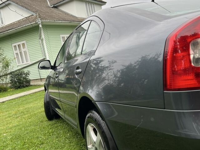 Сірий Шкода Октавія, об'ємом двигуна 1.9 л та пробігом 287 тис. км за 6999 $, фото 1 на Automoto.ua