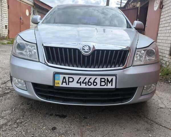 Сірий Шкода Октавія, об'ємом двигуна 1.6 л та пробігом 164 тис. км за 7500 $, фото 26 на Automoto.ua