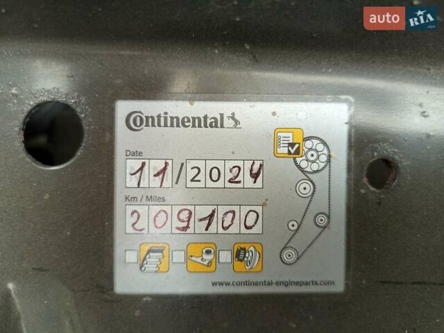 Серый Шкода Октавия, объемом двигателя 1.6 л и пробегом 209 тыс. км за 6000 $, фото 6 на Automoto.ua