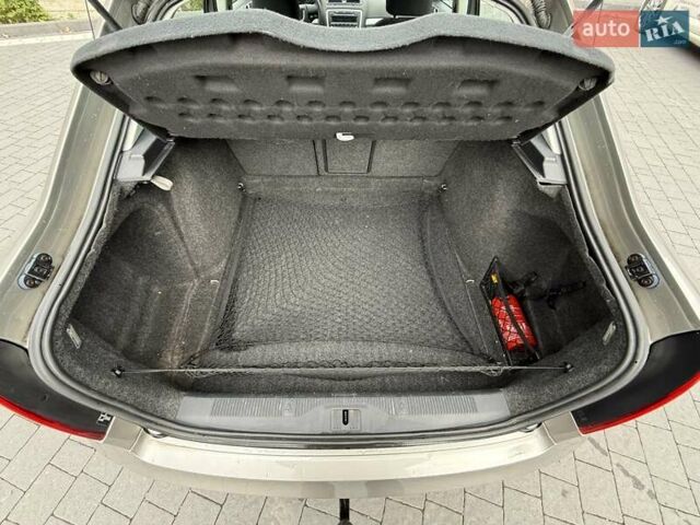 Шкода Октавия 2009 в Хусте на Automoto.ua Серый Шкода Октавия, объемом двигателя 1.4 л и пробегом 200 тыс. км за 6199 $, фото 26 на Automoto.ua