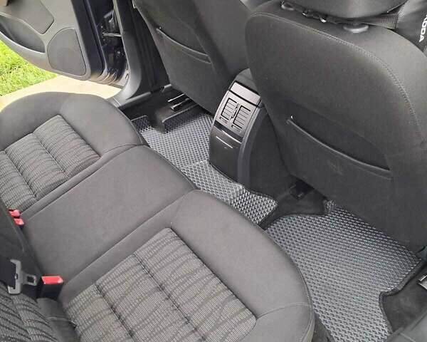 Сірий Шкода Октавія, об'ємом двигуна 1.8 л та пробігом 162 тис. км за 9300 $, фото 32 на Automoto.ua