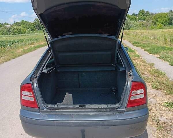 Сірий Шкода Октавія, об'ємом двигуна 1.6 л та пробігом 221 тис. км за 6599 $, фото 8 на Automoto.ua