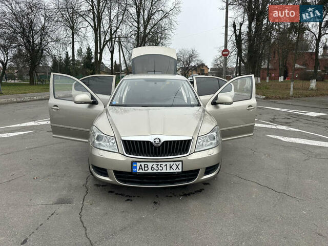 Серый Шкода Октавия, объемом двигателя 1.6 л и пробегом 159 тыс. км за 7499 $, фото 58 на Automoto.ua