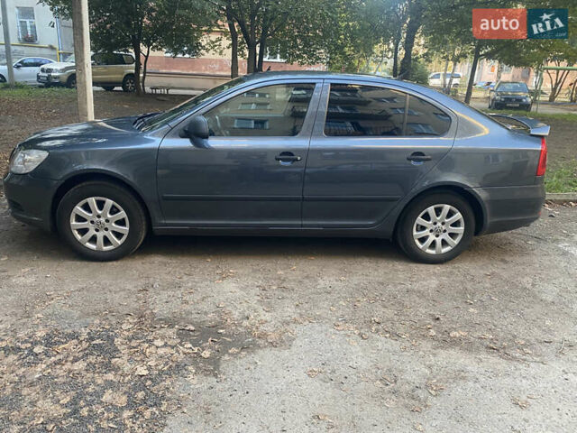 Сірий Шкода Октавія, об'ємом двигуна 1.6 л та пробігом 273 тис. км за 7700 $, фото 6 на Automoto.ua