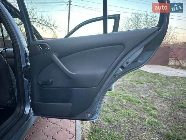 Серый Шкода Октавия, объемом двигателя 1.6 л и пробегом 213 тыс. км за 5600 $, фото 30 на Automoto.ua