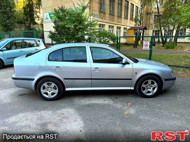 Сірий Шкода Октавія, об'ємом двигуна 1.6 л та пробігом 189 тис. км за 5400 $, фото 1 на Automoto.ua