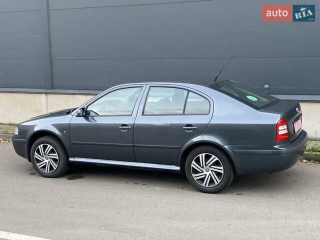 Сірий Шкода Октавія, об'ємом двигуна 1.6 л та пробігом 200 тис. км за 5700 $, фото 4 на Automoto.ua