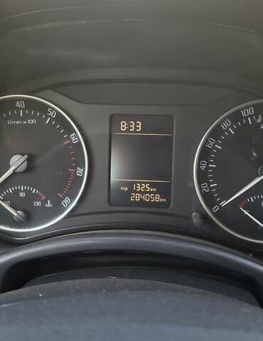 Сірий Шкода Октавія, об'ємом двигуна 1.6 л та пробігом 284 тис. км за 7600 $, фото 16 на Automoto.ua