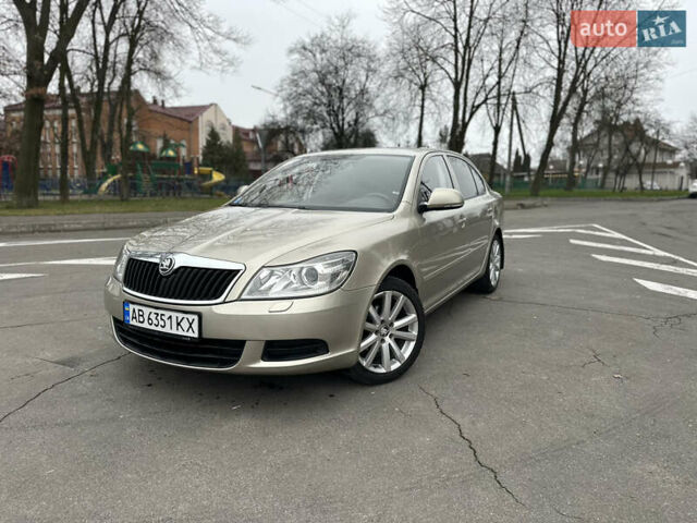 Серый Шкода Октавия, объемом двигателя 1.6 л и пробегом 159 тыс. км за 7499 $, фото 2 на Automoto.ua
