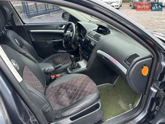Сірий Шкода Октавія, об'ємом двигуна 1.6 л та пробігом 316 тис. км за 8700 $, фото 18 на Automoto.ua
