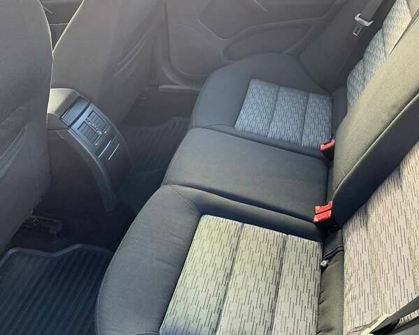 Серый Шкода Октавия, объемом двигателя 1.8 л и пробегом 203 тыс. км за 6700 $, фото 23 на Automoto.ua
