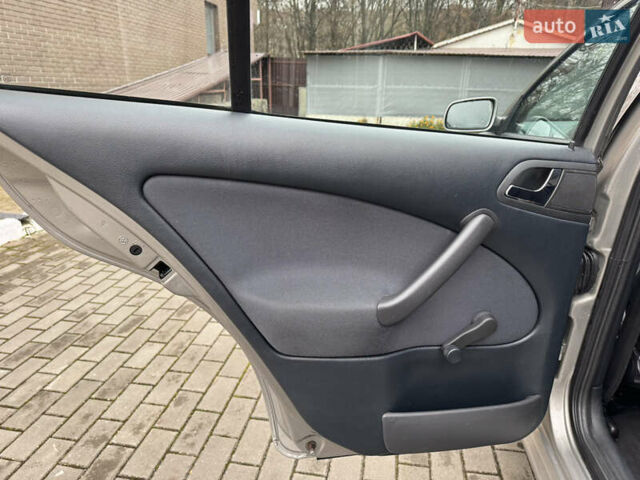 Сірий Шкода Октавія, об'ємом двигуна 1.6 л та пробігом 191 тис. км за 5950 $, фото 31 на Automoto.ua