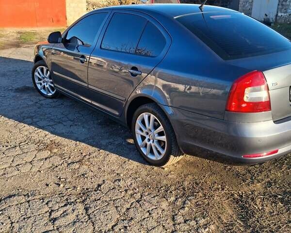 Серый Шкода Октавия, объемом двигателя 1.8 л и пробегом 162 тыс. км за 10800 $, фото 5 на Automoto.ua