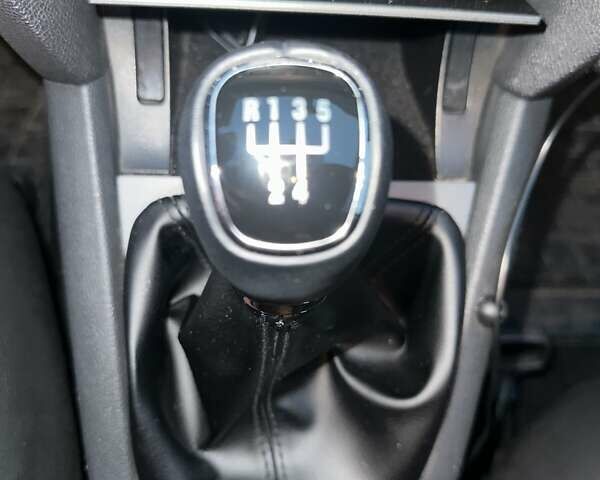 Сірий Шкода Октавія, об'ємом двигуна 1.6 л та пробігом 162 тис. км за 7000 $, фото 10 на Automoto.ua