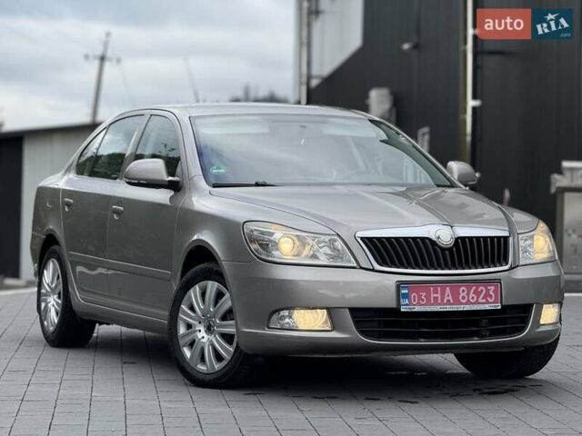 Шкода Октавия 2009 в Хусте на Automoto.ua Серый Шкода Октавия, объемом двигателя 1.4 л и пробегом 200 тыс. км за 6199 $, фото 9 на Automoto.ua