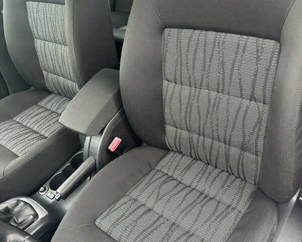 Серый Шкода Октавия, объемом двигателя 1.4 л и пробегом 217 тыс. км за 6999 $, фото 16 на Automoto.ua