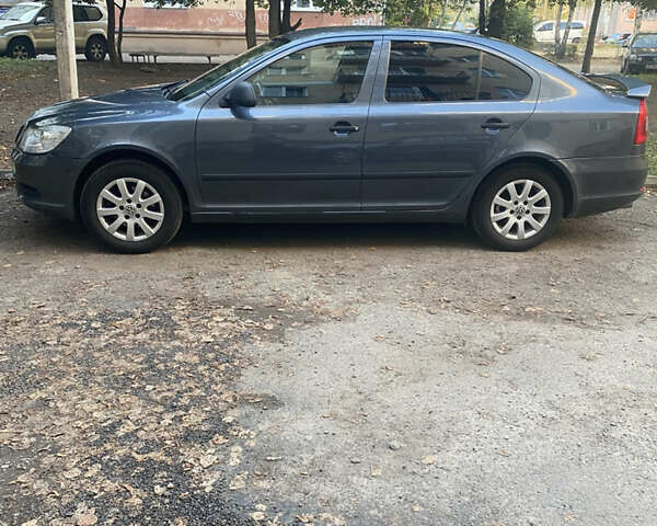 Сірий Шкода Октавія, об'ємом двигуна 1.6 л та пробігом 273 тис. км за 7700 $, фото 5 на Automoto.ua