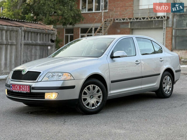 Сірий Шкода Октавія, об'ємом двигуна 1.6 л та пробігом 91 тис. км за 9399 $, фото 1 на Automoto.ua