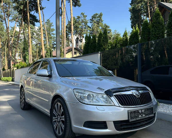 Серый Шкода Октавия, объемом двигателя 1.4 л и пробегом 205 тыс. км за 6800 $, фото 28 на Automoto.ua