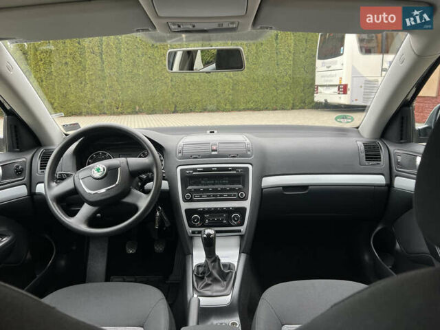 Сірий Шкода Октавія, об'ємом двигуна 1.6 л та пробігом 117 тис. км за 8700 $, фото 55 на Automoto.ua