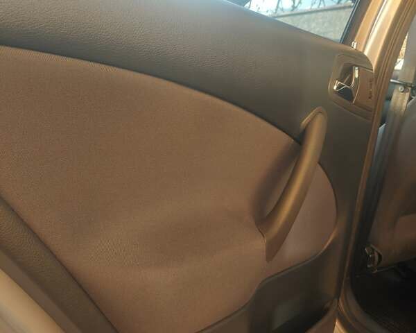 Сірий Шкода Октавія, об'ємом двигуна 1.78 л та пробігом 140 тис. км за 6742 $, фото 10 на Automoto.ua