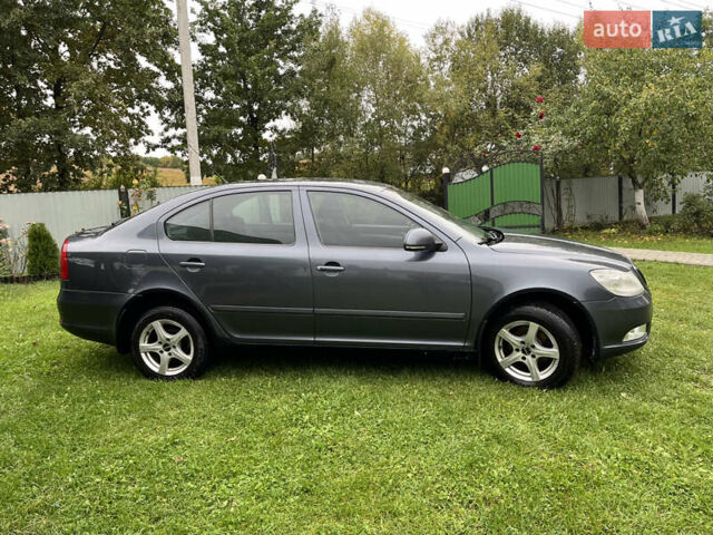 Сірий Шкода Октавія, об'ємом двигуна 1.9 л та пробігом 287 тис. км за 6999 $, фото 18 на Automoto.ua