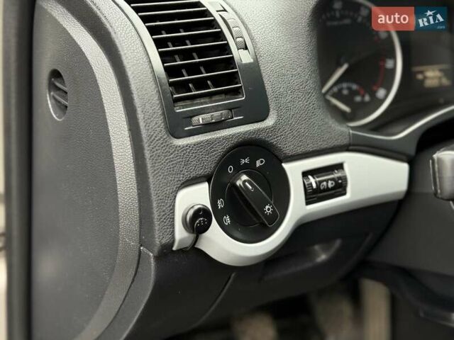 Шкода Октавия 2009 в Хусте на Automoto.ua Серый Шкода Октавия, объемом двигателя 1.4 л и пробегом 200 тыс. км за 6199 $, фото 37 на Automoto.ua