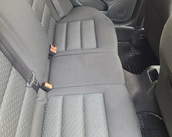 Сірий Шкода Октавія, об'ємом двигуна 1.6 л та пробігом 158 тис. км за 6500 $, фото 18 на Automoto.ua