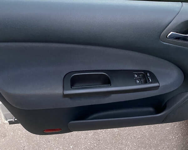 Серый Шкода Октавия, объемом двигателя 1.6 л и пробегом 207 тыс. км за 6300 $, фото 8 на Automoto.ua