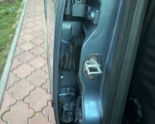 Серый Шкода Октавия, объемом двигателя 1.6 л и пробегом 213 тыс. км за 5600 $, фото 29 на Automoto.ua