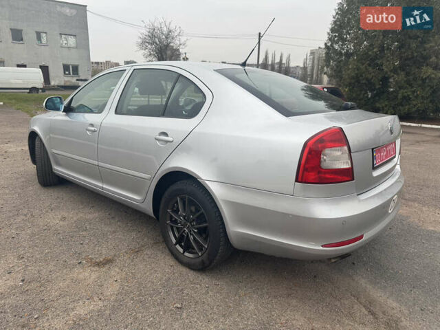 Серый Шкода Октавия, объемом двигателя 1.4 л и пробегом 2 тыс. км за 7500 $, фото 13 на Automoto.ua