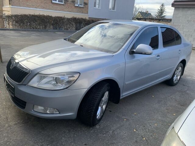 Сірий Шкода Октавія, об'ємом двигуна 1.6 л та пробігом 207 тис. км за 7000 $, фото 7 на Automoto.ua