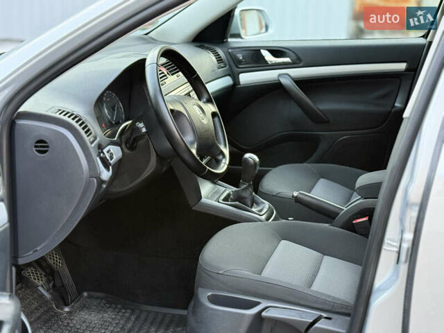 Сірий Шкода Октавія, об'ємом двигуна 1.6 л та пробігом 91 тис. км за 9399 $, фото 34 на Automoto.ua