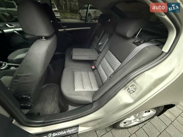 Сірий Шкода Октавія, об'ємом двигуна 1.4 л та пробігом 200 тис. км за 7300 $, фото 25 на Automoto.ua