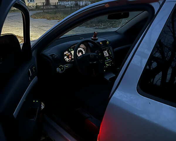 Серый Шкода Октавия, объемом двигателя 1.4 л и пробегом 320 тыс. км за 6500 $, фото 17 на Automoto.ua