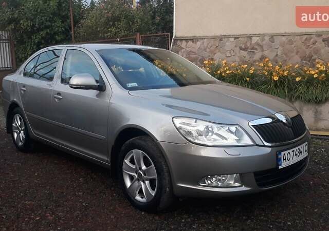 Серый Шкода Октавия, объемом двигателя 1.4 л и пробегом 224 тыс. км за 6400 $, фото 1 на Automoto.ua