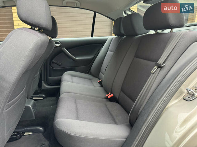Сірий Шкода Октавія, об'ємом двигуна 1.6 л та пробігом 191 тис. км за 5950 $, фото 29 на Automoto.ua