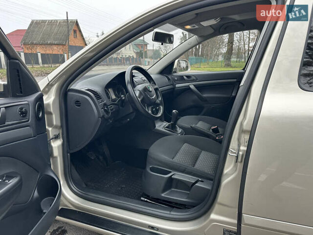 Серый Шкода Октавия, объемом двигателя 1.6 л и пробегом 159 тыс. км за 7499 $, фото 34 на Automoto.ua