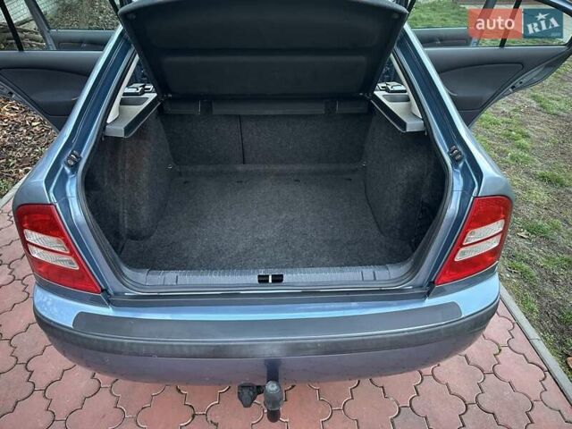 Серый Шкода Октавия, объемом двигателя 1.6 л и пробегом 213 тыс. км за 5600 $, фото 35 на Automoto.ua