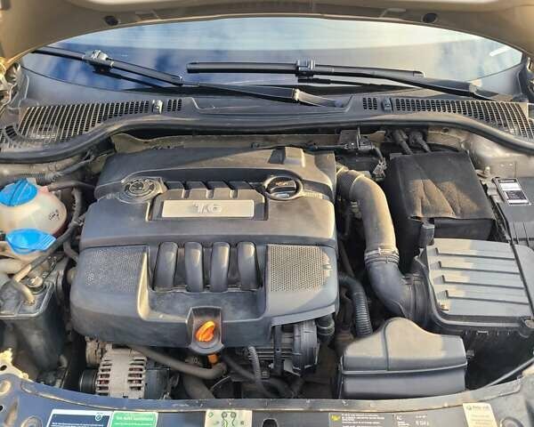 Сірий Шкода Октавія, об'ємом двигуна 1.6 л та пробігом 158 тис. км за 6500 $, фото 4 на Automoto.ua