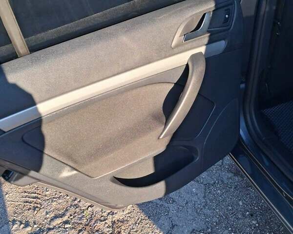 Сірий Шкода Октавія, об'ємом двигуна 1.8 л та пробігом 162 тис. км за 9300 $, фото 10 на Automoto.ua