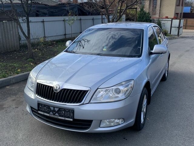 Сірий Шкода Октавія, об'ємом двигуна 1.6 л та пробігом 207 тис. км за 7000 $, фото 1 на Automoto.ua