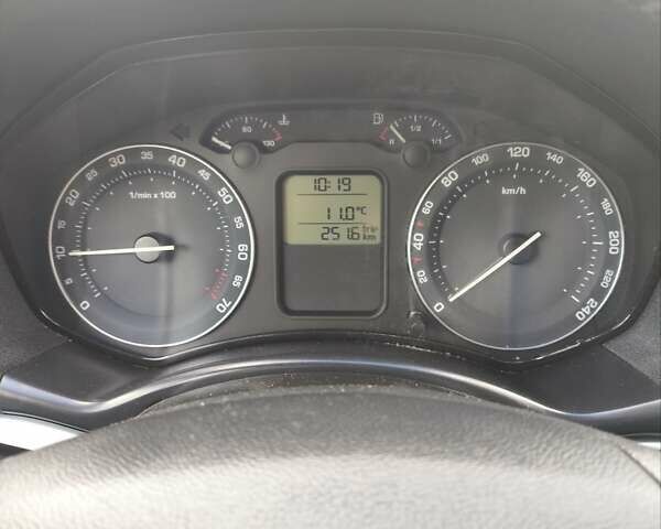 Серый Шкода Октавия, объемом двигателя 1.6 л и пробегом 237 тыс. км за 5500 $, фото 19 на Automoto.ua